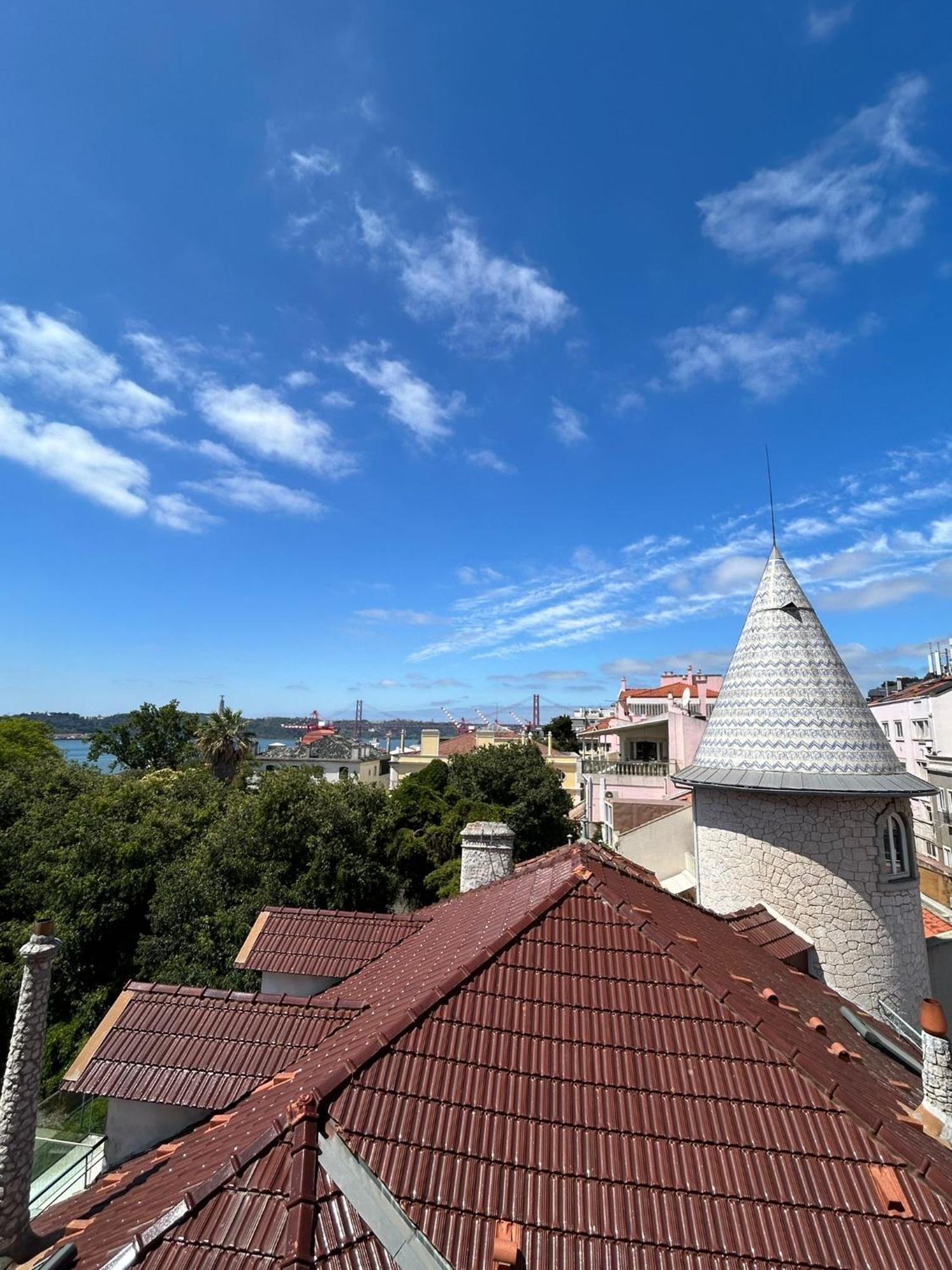 Santos Apartment In Central Lisbon With River View Luaran gambar